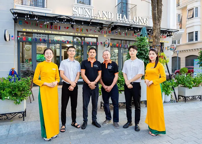 Khách sạn Sunland And Restaurant Hạ Long
