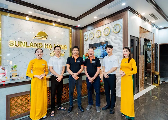 Sunland And Restaurant 4* Hạ Long