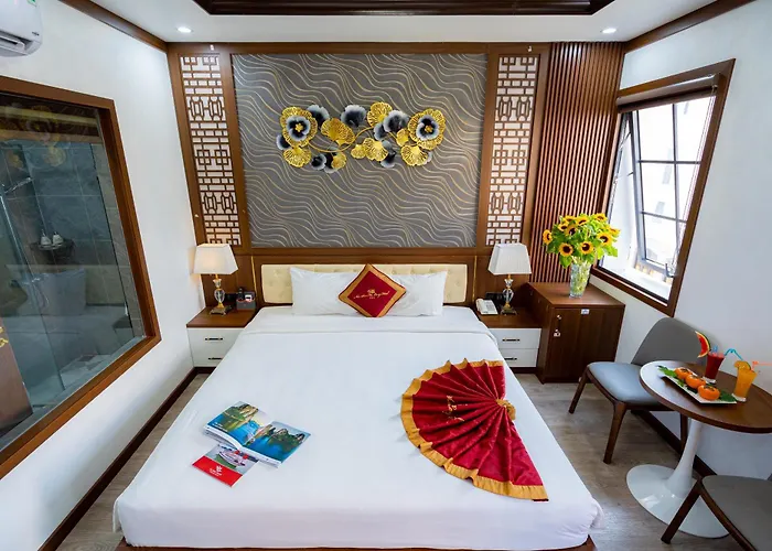Khách sạn Sunland And Restaurant Hạ Long