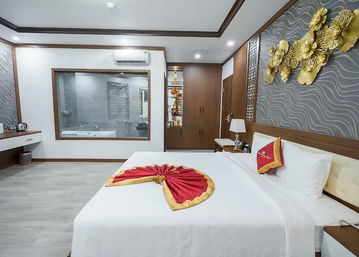Sunland And Restaurant Khách sạn 4*