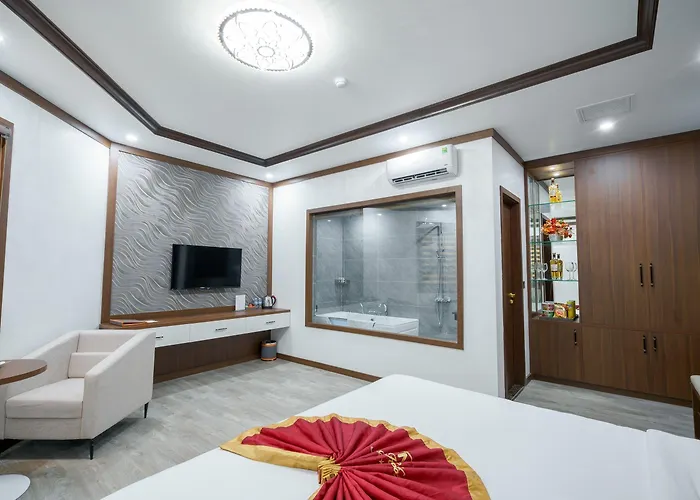 Sunland And Restaurant Khách sạn 4*